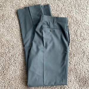 Zanella, dress pants, gray with subtle pattern, central pleat, 35/36, like new